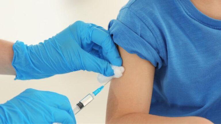 Εμβολιασμός έναντι του κορωνοϊού SARS-Cov-2 παιδιών και εφήβων